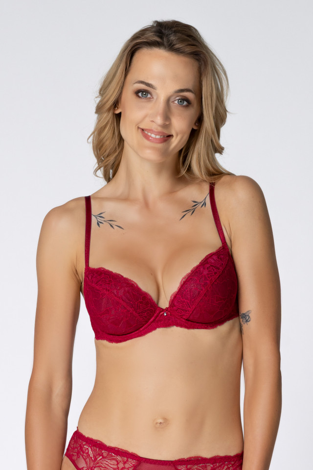 Bra Patricia. Color: red