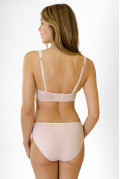 Bra Grand. Color: beige